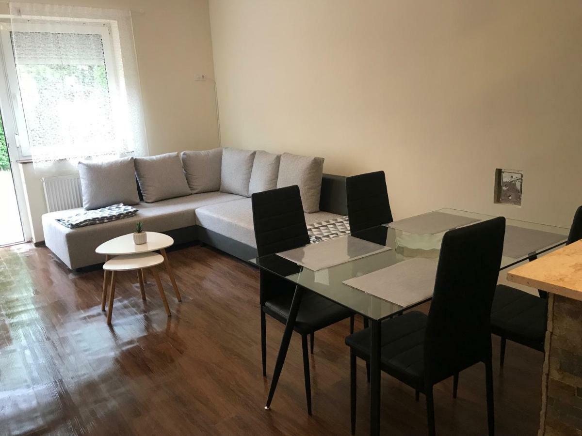 Candy Apartman Keszthely Esterno foto